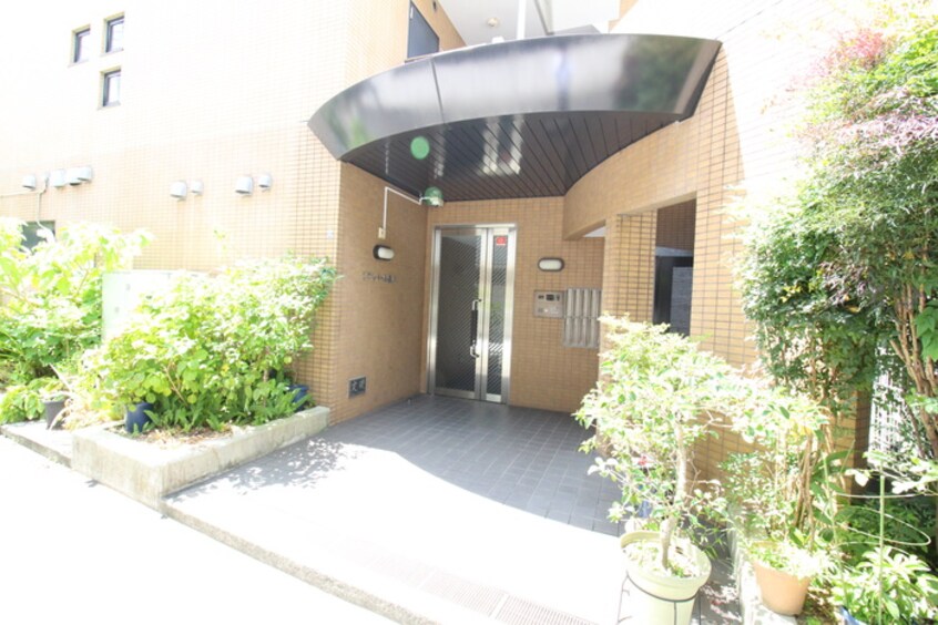 エントランス部分 プランドール星川