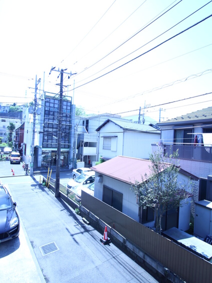 室内からの展望 プランドール星川