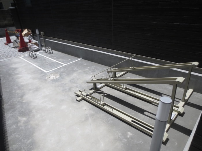 駐輪場 リブリ・Sumie