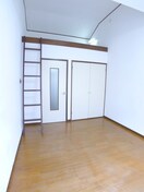 居室 ロジメントアヤ