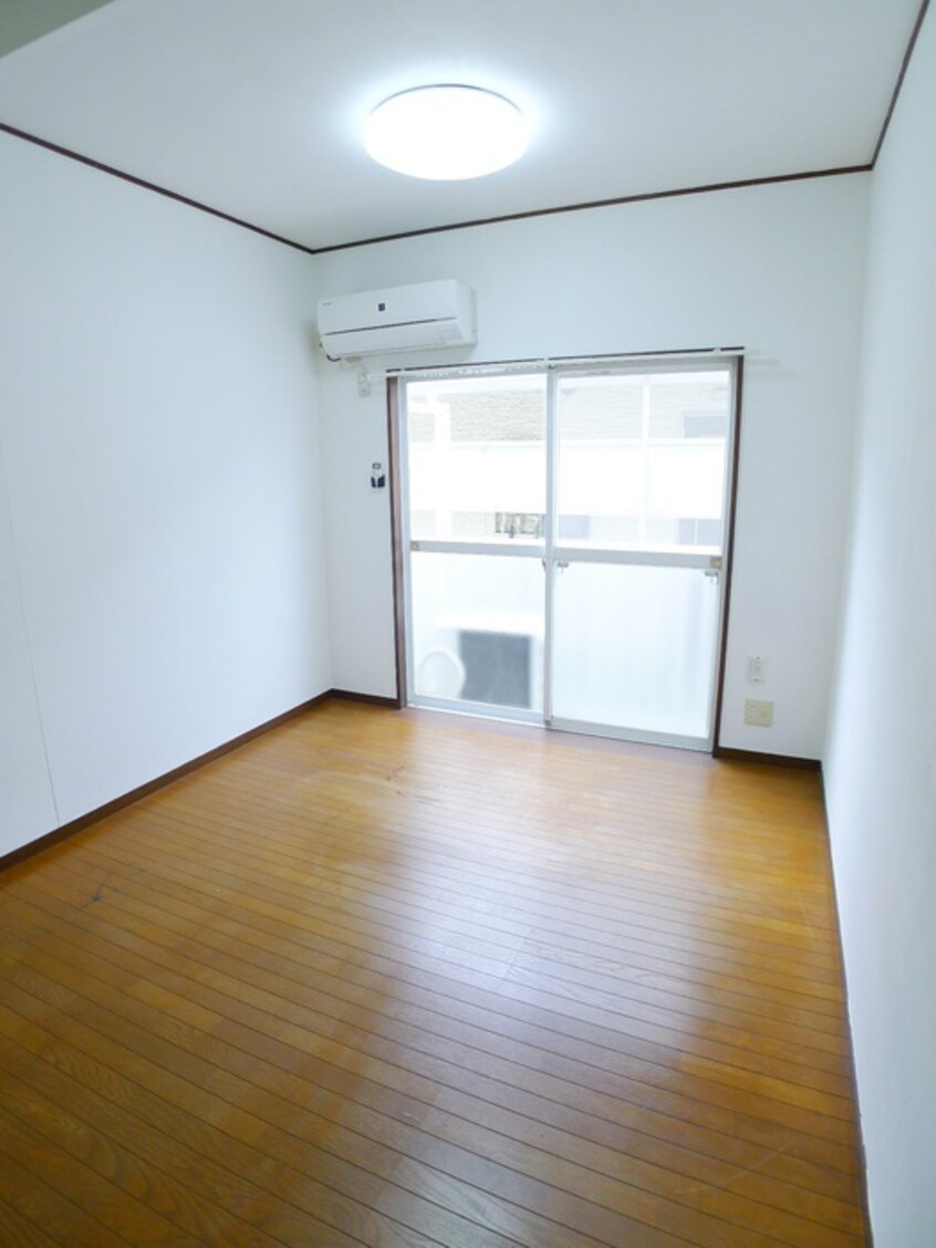 居室 ロジメントアヤ