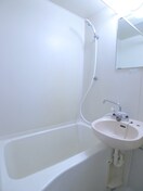 バス／シャワールーム等 ロジメントアヤ