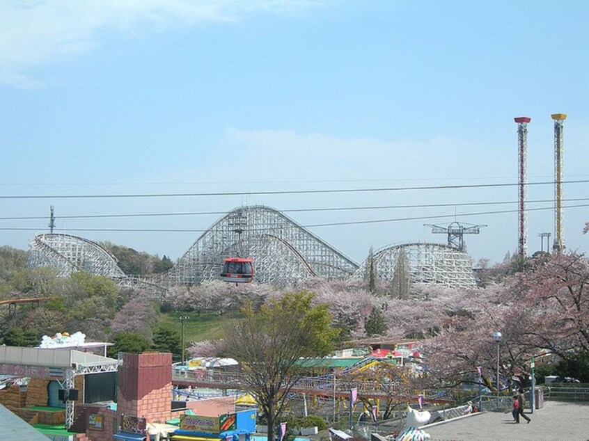 よみうりランド(美術館/博物館)まで600m 和田ハイツ