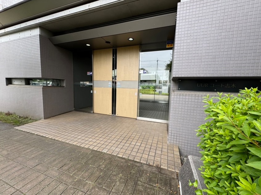 エントランス部分 UURコート志木