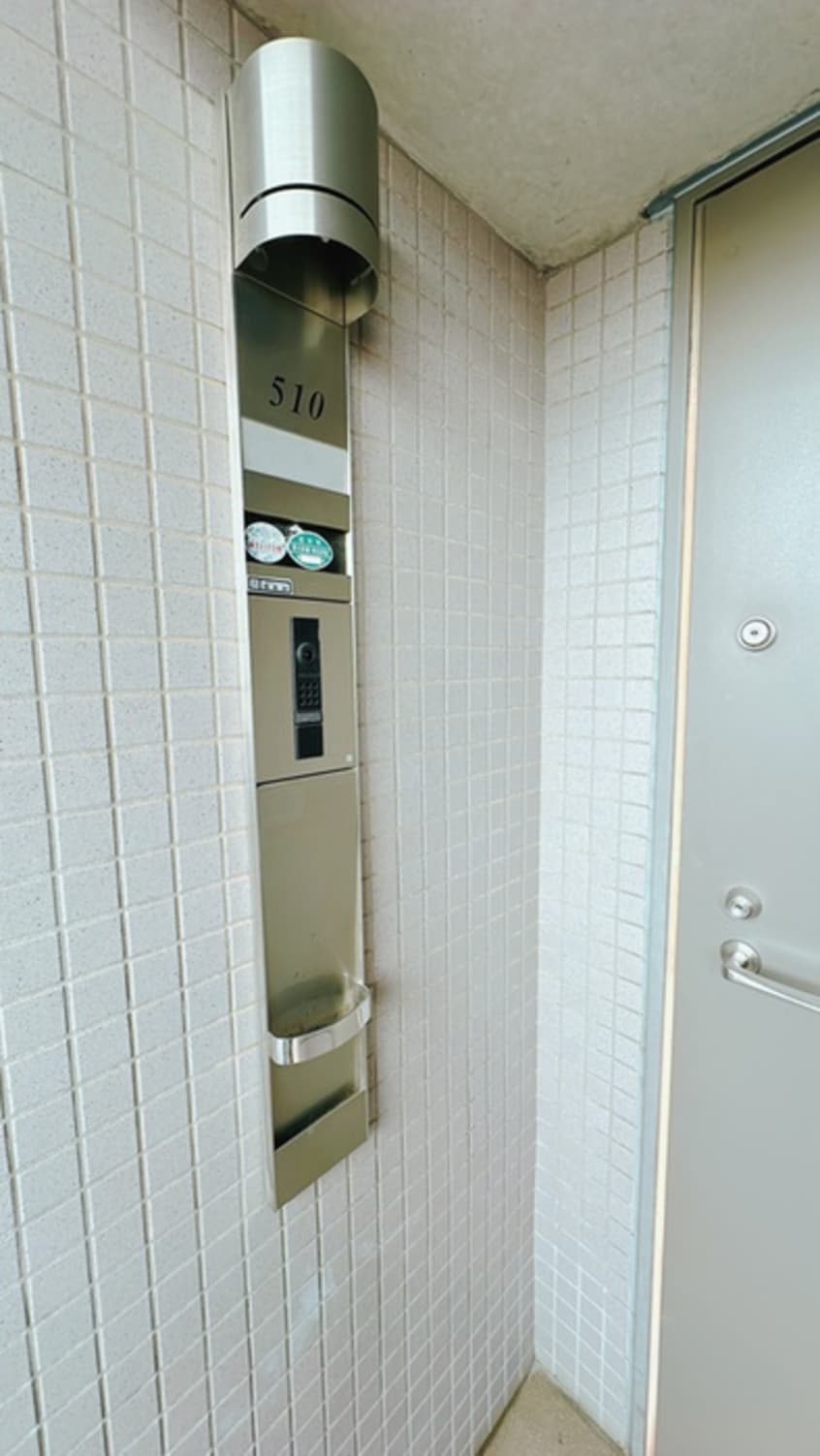 玄関 UURコート志木