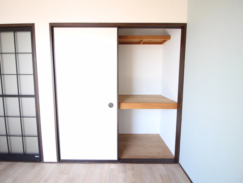 収納 クロノス二俣川