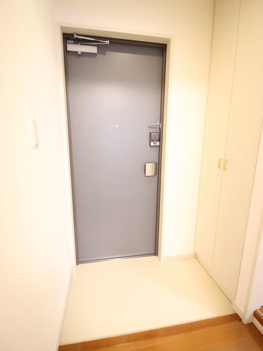 玄関 スティル・Ｍ