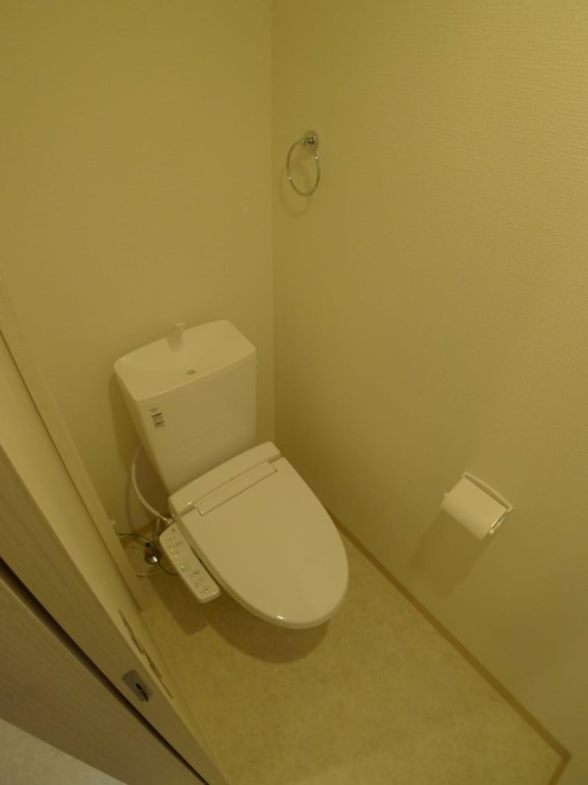 トイレ ｆ‐ｃｕｂｅⅣ