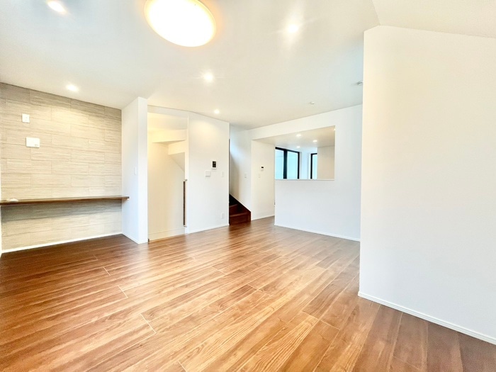 居室 上石原3丁目戸建