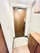 玄関 上石原3丁目戸建