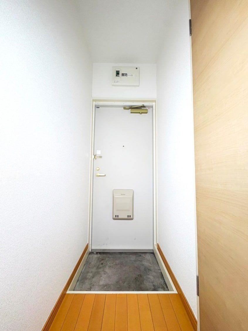 玄関 ピア・カピタン２