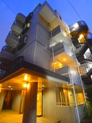 クリスタルマンション川口の外観