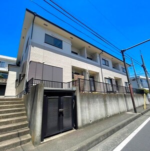 ドアラ－ジ日吉