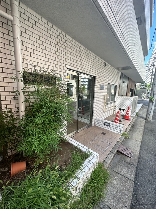 エントランス部分 長秀ビル