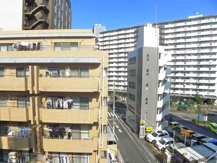 室内からの展望 長秀ビル