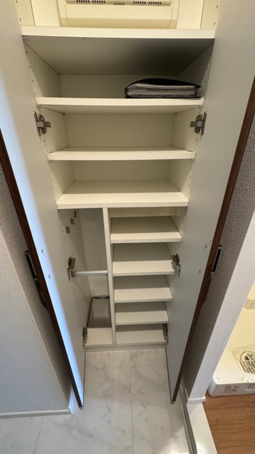 靴箱 LUNIQ高島平