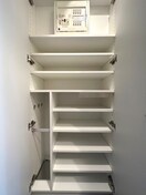 靴箱 LUNIQ高島平