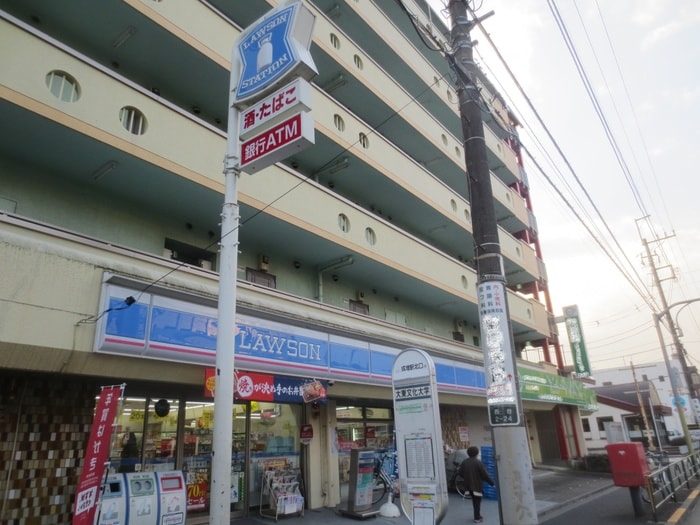 ローソン西台店(コンビニ)まで270m LUNIQ高島平