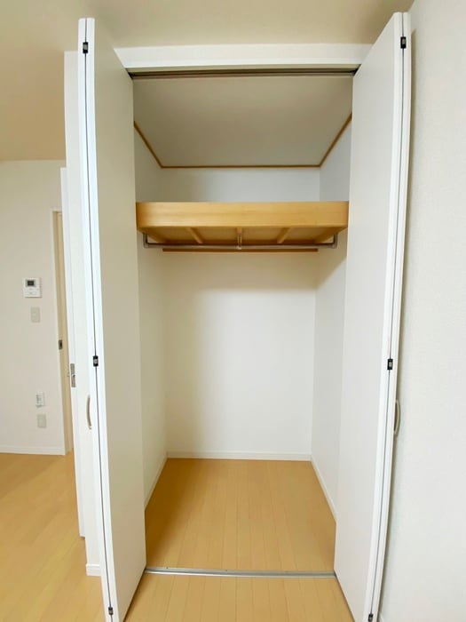 収納 メ－プルハイツ雪見橋