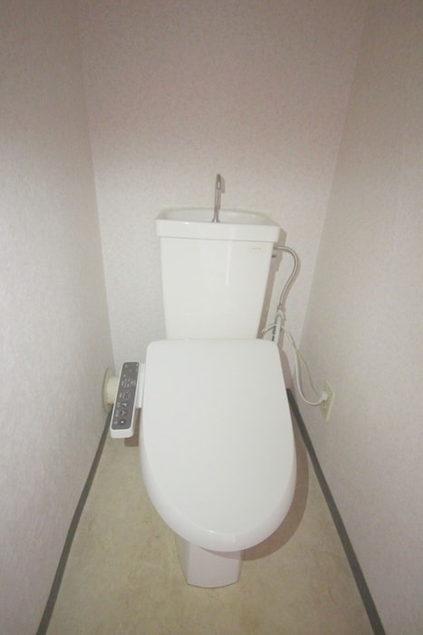 トイレ メゾンドール戸田