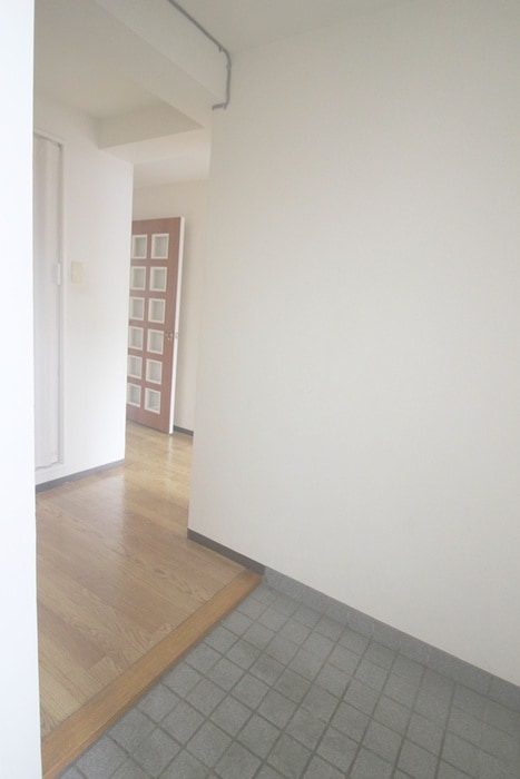 玄関 メゾンドール戸田