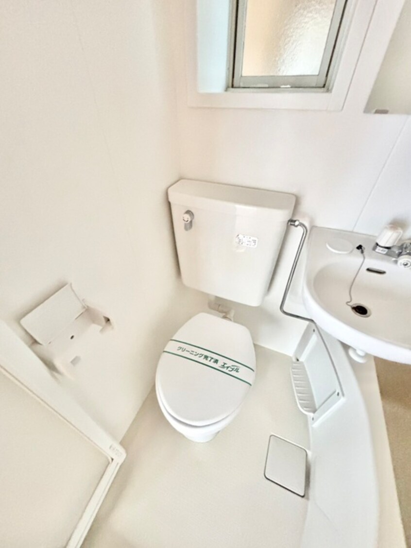 トイレ ホワイトキャッスル砂川