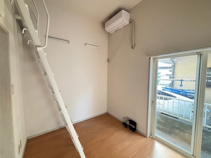 居室 ホワイトキャッスル砂川