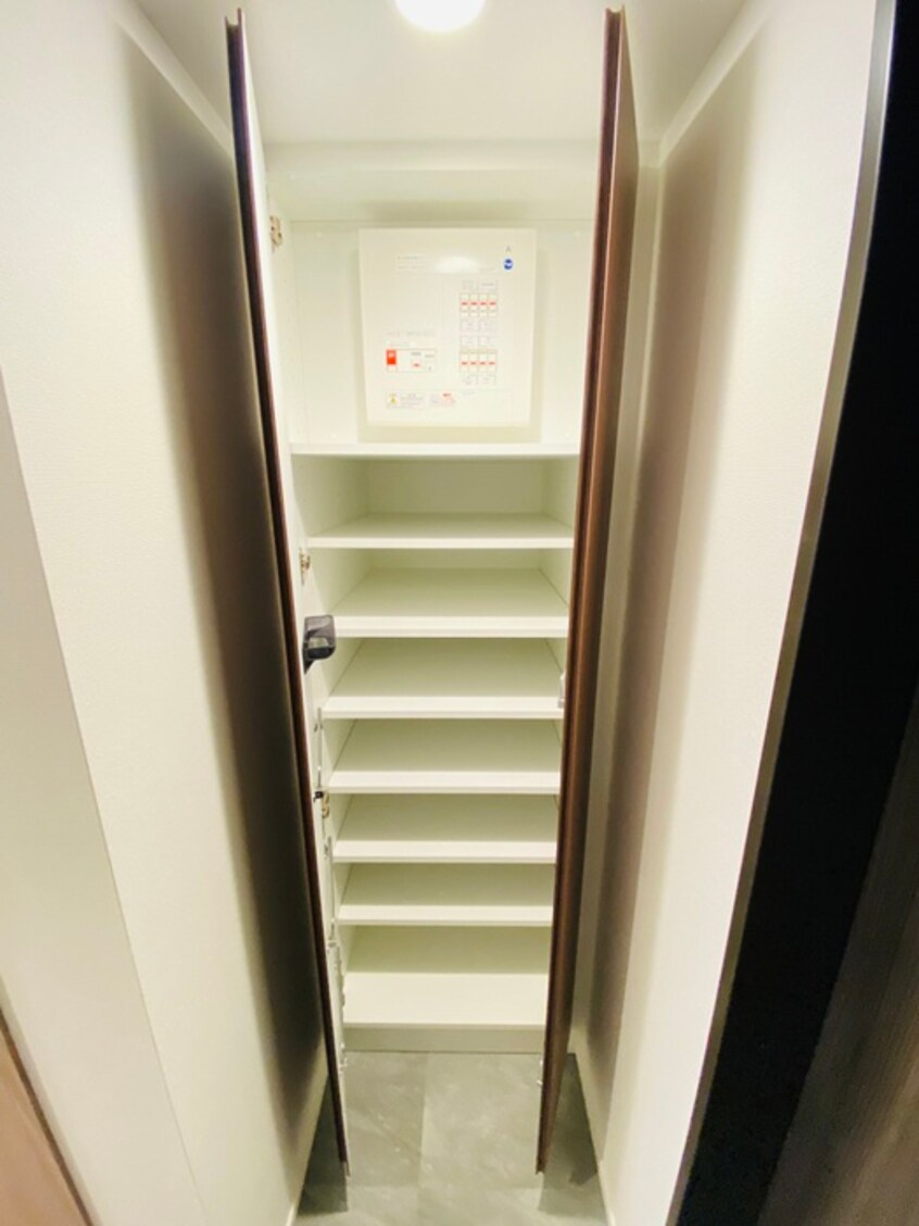 靴箱 プラウドフラット月島アベニュー