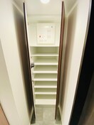 靴箱 プラウドフラット月島アベニュー