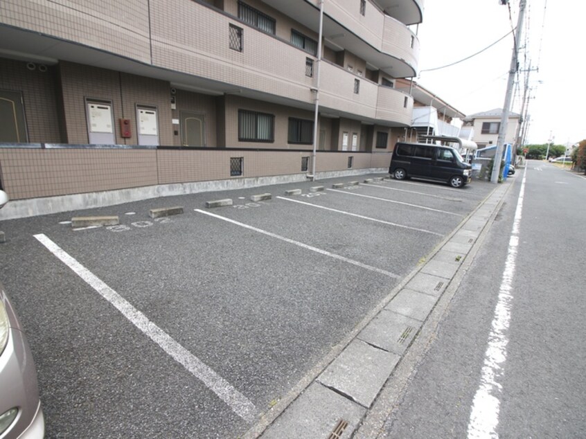 駐車場 セジュール泉町