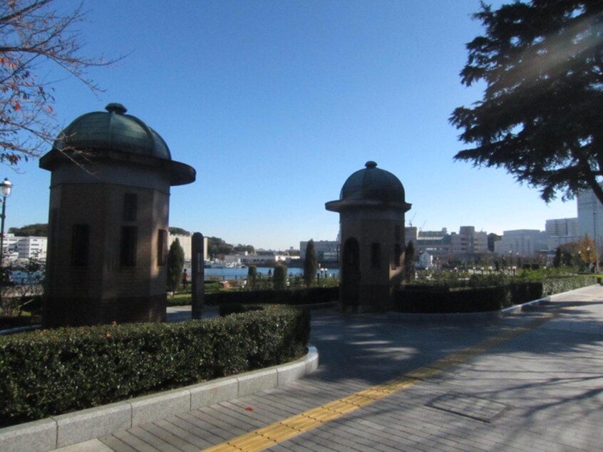 ヴェルーニ公園(公園)まで1100m 高瀬ハイツ