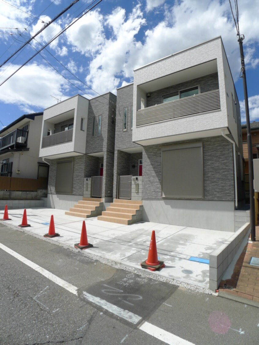 外観写真 岸町３丁目戸建Ａ棟