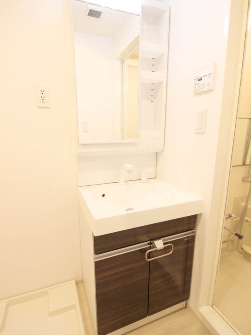 洗面 ラ・ヴィータ新御徒町