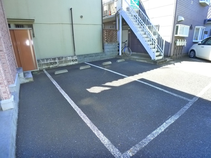 駐車場 プレ－ンハイムⅡ