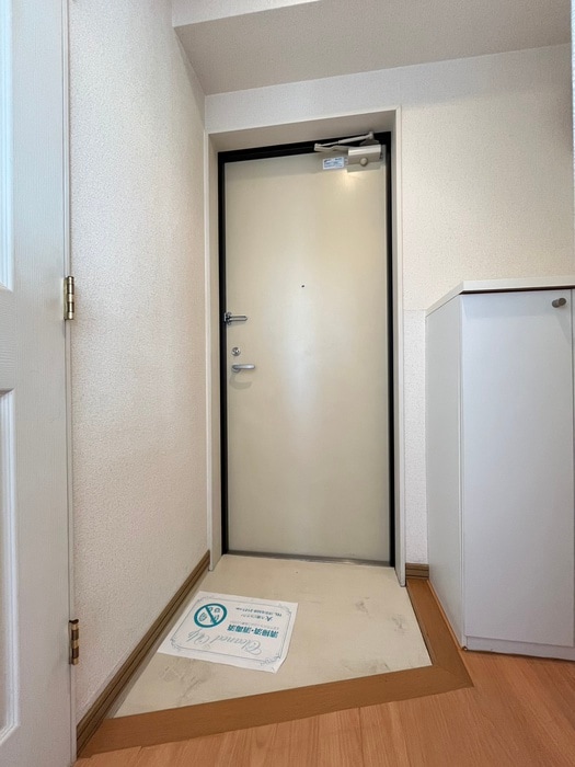 玄関 クレ－テⅡ篠崎