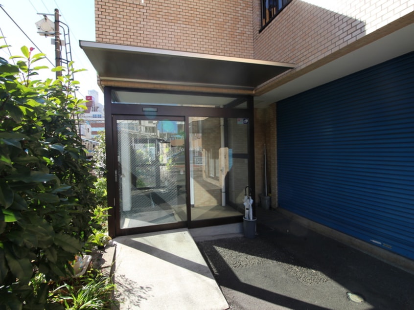 エントランス部分 サンメゾン横山