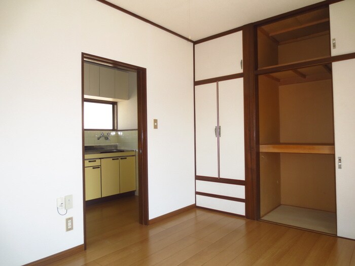 居室 グリ－ンヤ－ド大倉山Ｂ