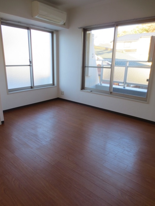 居室 ブランニュ－美しが丘