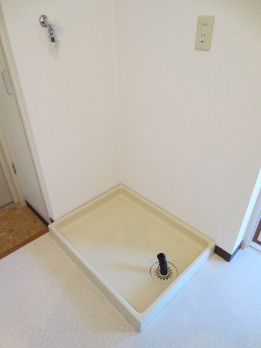 洗濯機置場 ブランニュ－美しが丘