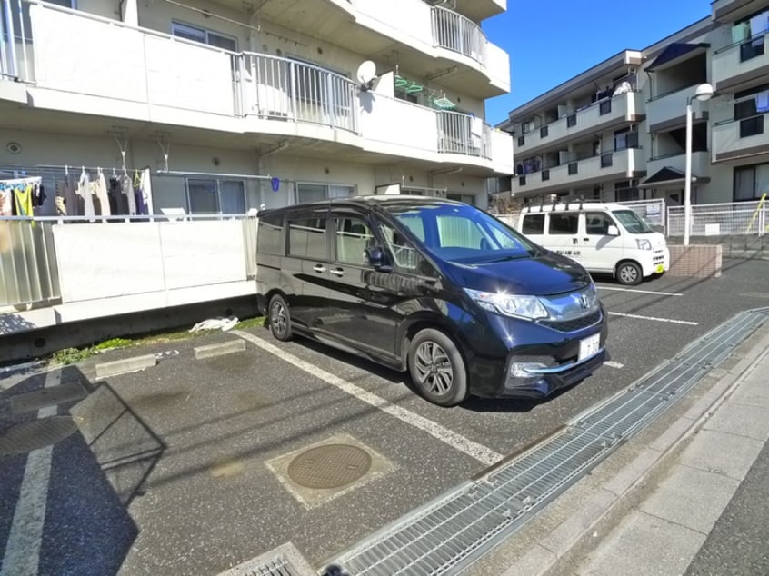 駐車場 ノーブルクレイン