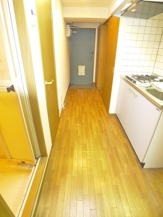 廊下 マリンパレス新田町