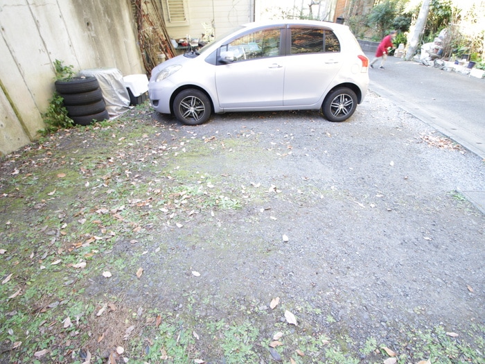 駐車場 ルネッサンス向ヶ丘