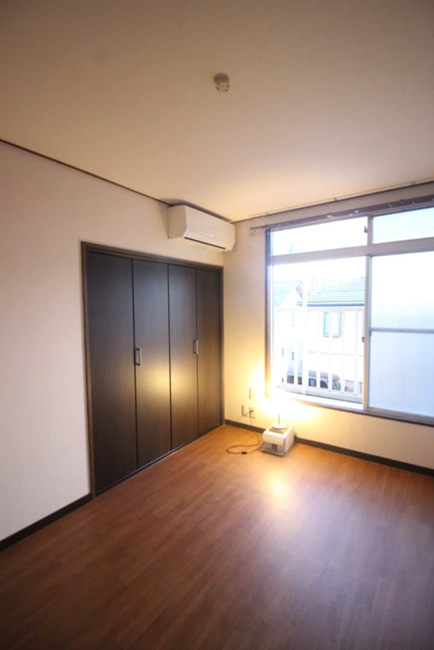 居室 サンハイム