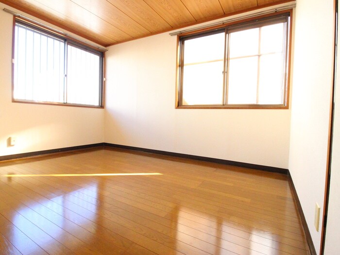 居室 アイリスコ－ポ