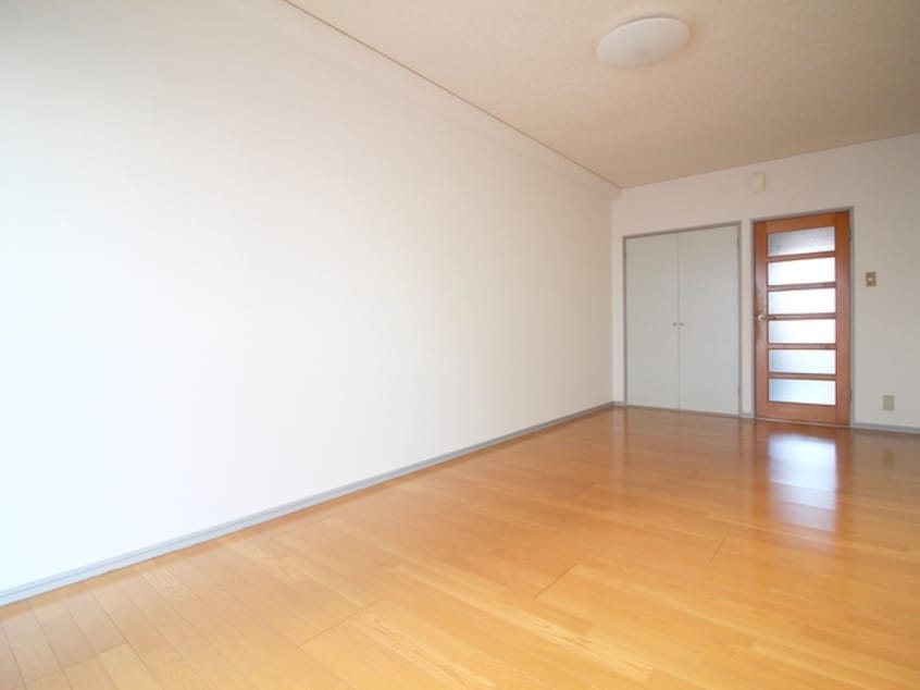 居室 ヴィラ・ファニー