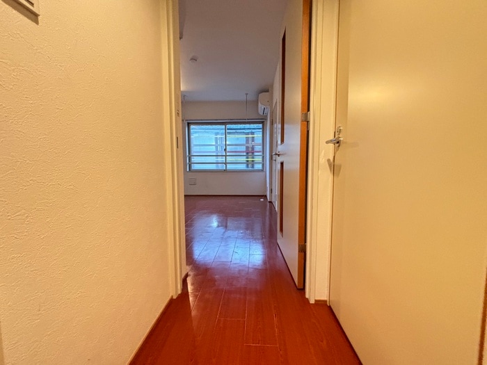 廊下 Fonte sala ampio