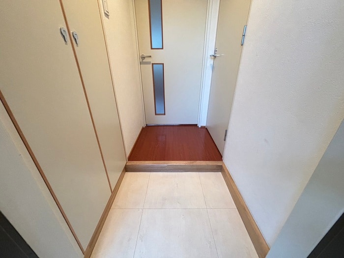 玄関 Fonte sala ampio