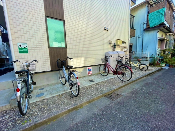 駐輪場 ＴＥＲＲＡＣＥ－Ｋ