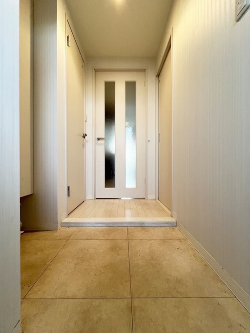 玄関 ランエ－ジ新御徒町