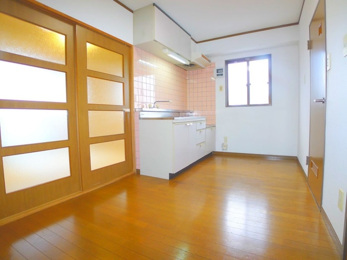 キッチン CRYSTAL COURT　弐番館